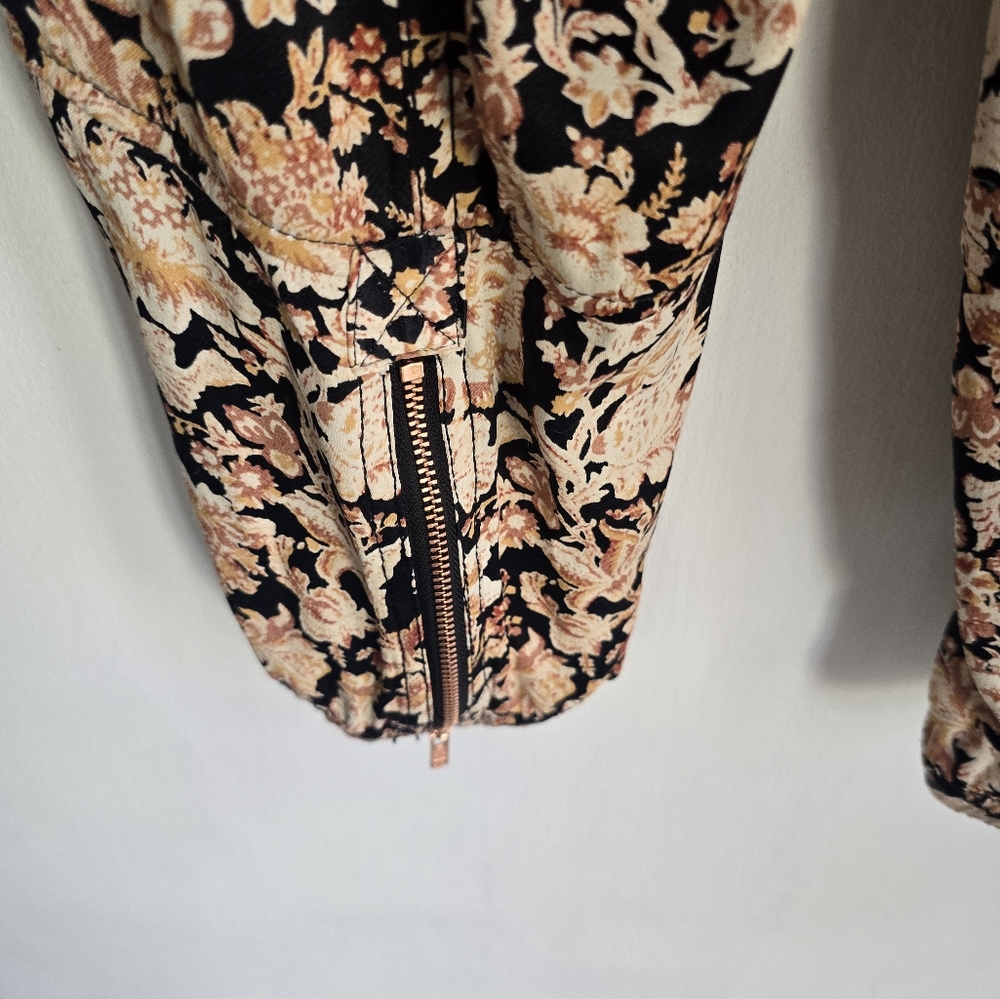Anthropologie Diandra Floral Pleated Joggers NWOT - Picture 8 of 9